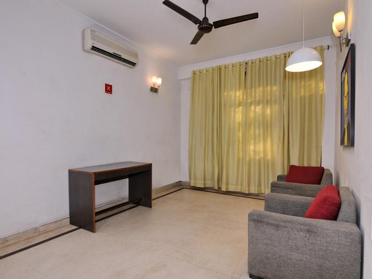 ניו דלהי Oyo Flagship 592 Hauz Khas Village מראה חיצוני תמונה