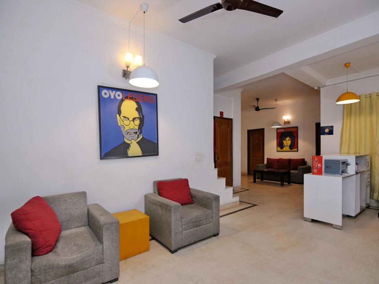 ניו דלהי Oyo Flagship 592 Hauz Khas Village מראה חיצוני תמונה