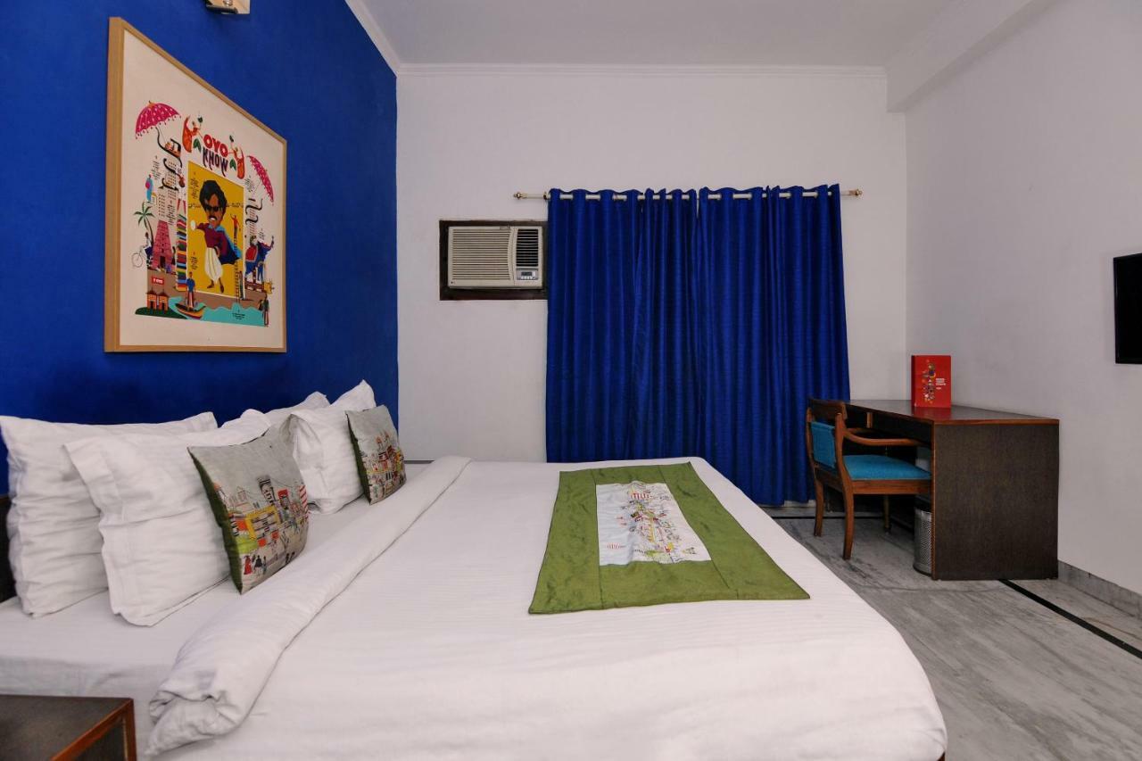 ניו דלהי Oyo Flagship 592 Hauz Khas Village מראה חיצוני תמונה