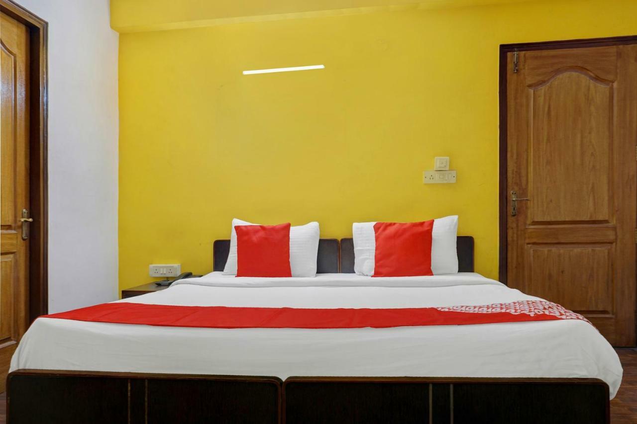 ניו דלהי Oyo Flagship 592 Hauz Khas Village מראה חיצוני תמונה