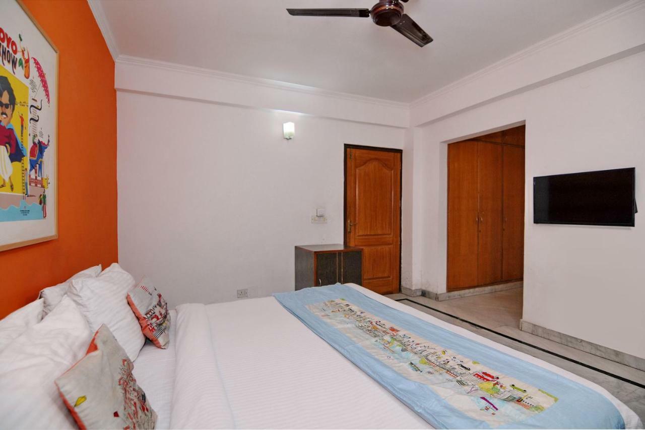 ניו דלהי Oyo Flagship 592 Hauz Khas Village מראה חיצוני תמונה